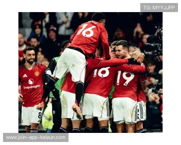 曼联4-1战胜狼队，B费关键时刻挺身而出