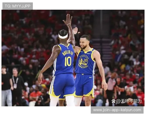 球员在季后赛首轮中扮演关键角色成为媒体焦点，季后赛球员数据