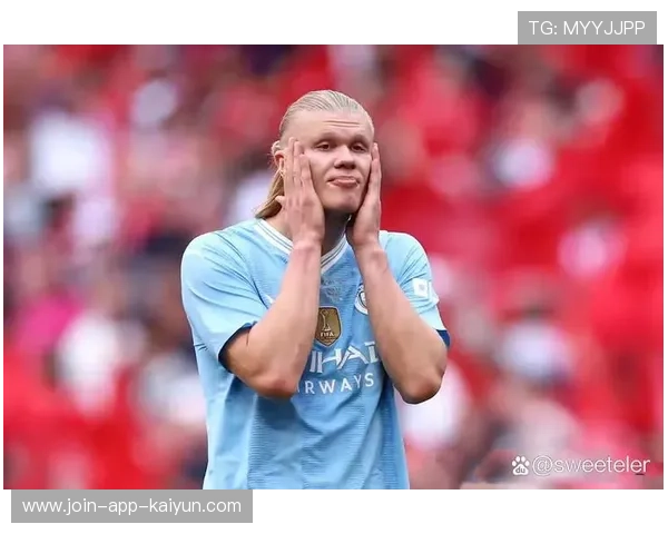 哈兰德爆射中柱后补射得分，曼城笑到最后