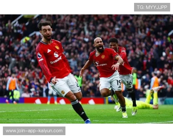 曼联全力备战热刺，卡里克力挺红魔冲击冠军